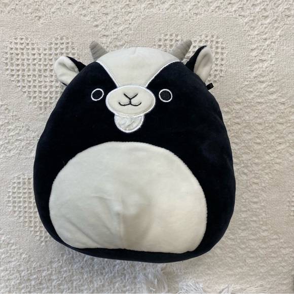 Squishmallow Gregory The Goat (8in) - Picture 1 of 6